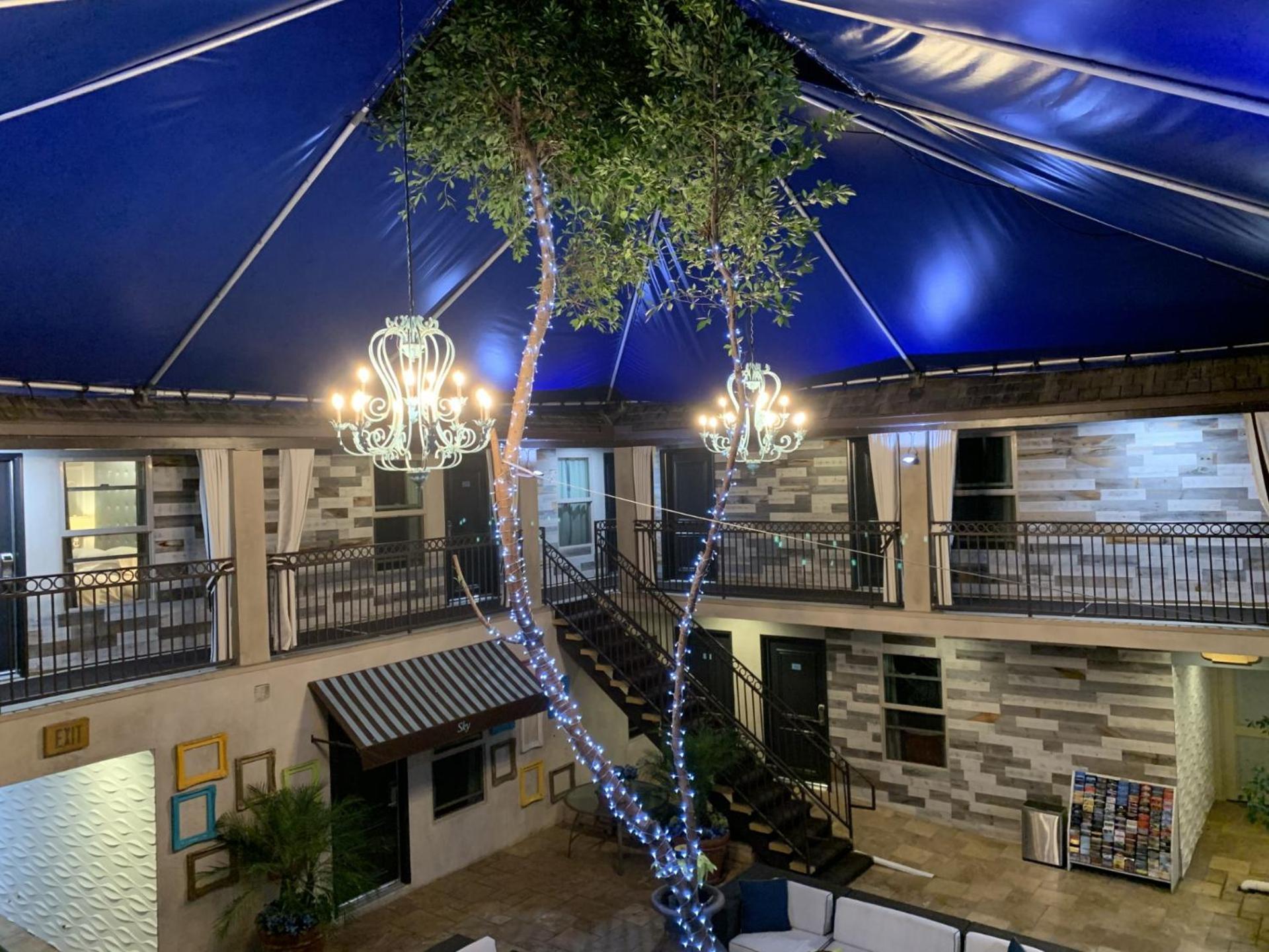L.A. Sky Boutique Hotel — Fotos 1
